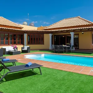 Villa La Magnifica, Corralejo